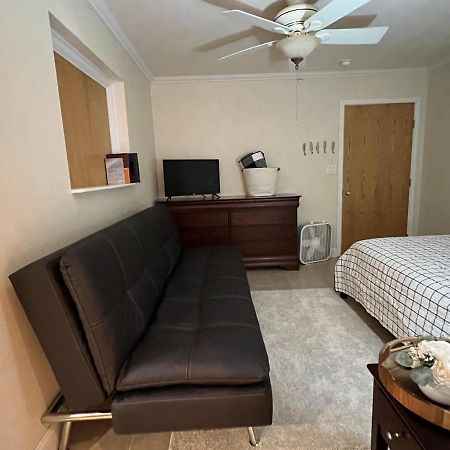 Near Airport Guest Suite Anchorage Ngoại thất bức ảnh